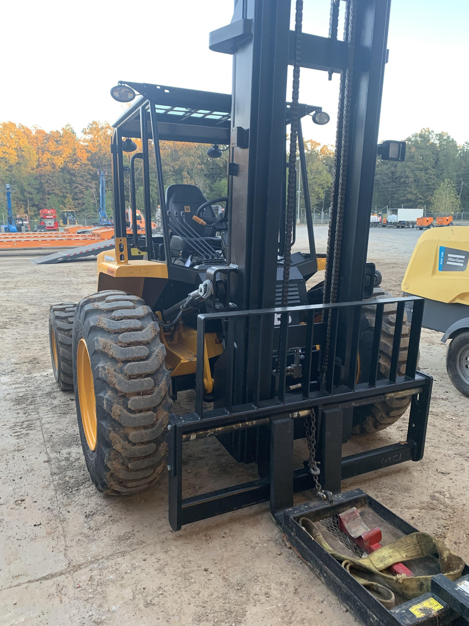 2021 JCB 940-4