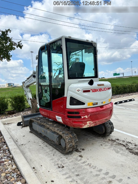 2024 TAKEUCHI TB235-2CR