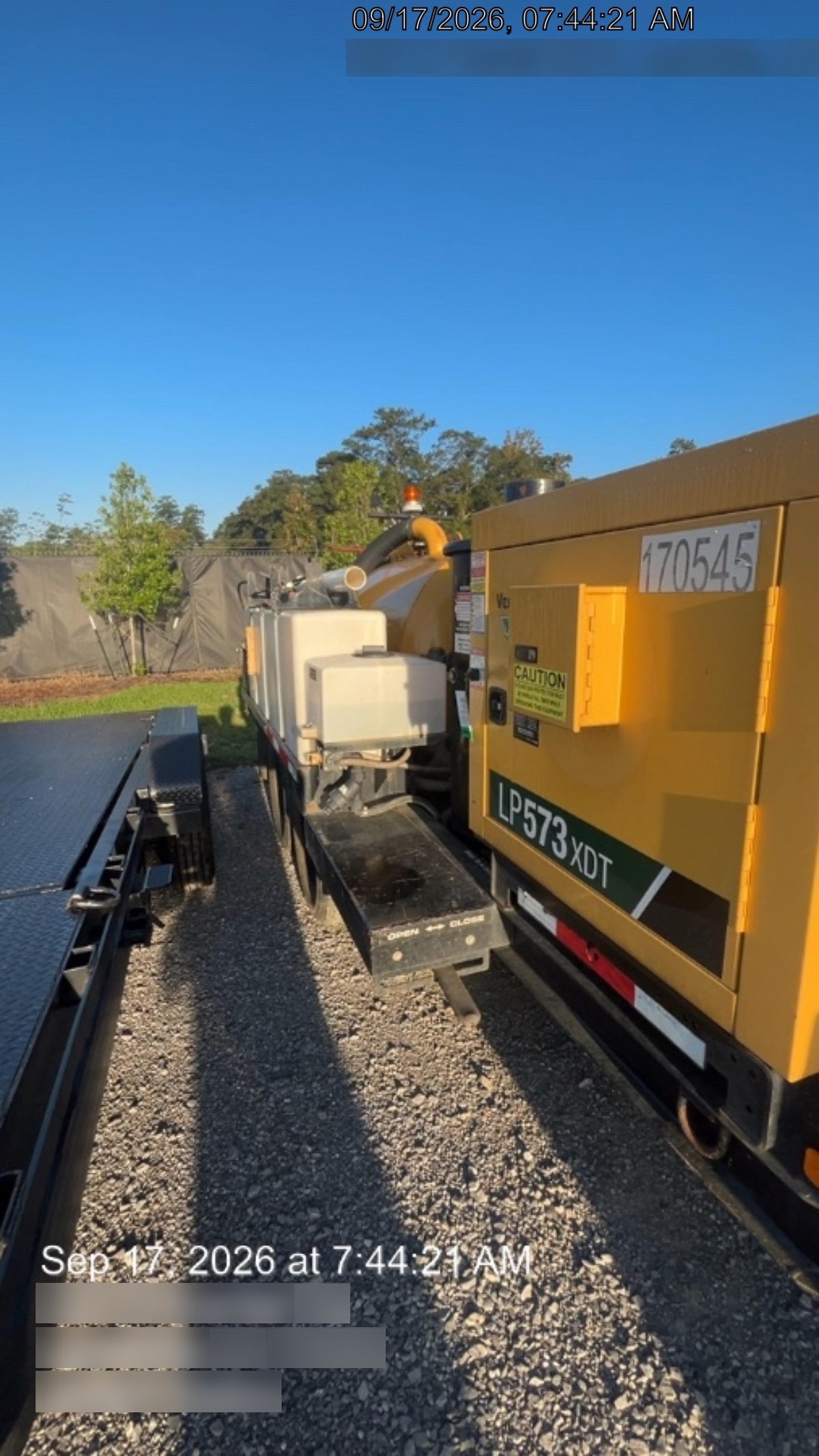 2022 VAC-TRON LP573XDT