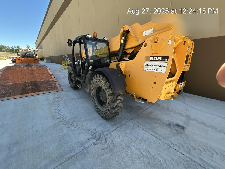2019 JCB 509-42 Open ROPS, 74 HP, Solid Tires, Worklights, Beacon, Aux Hydraulics, Lifting Eye 66" Carriage/60" Forks
