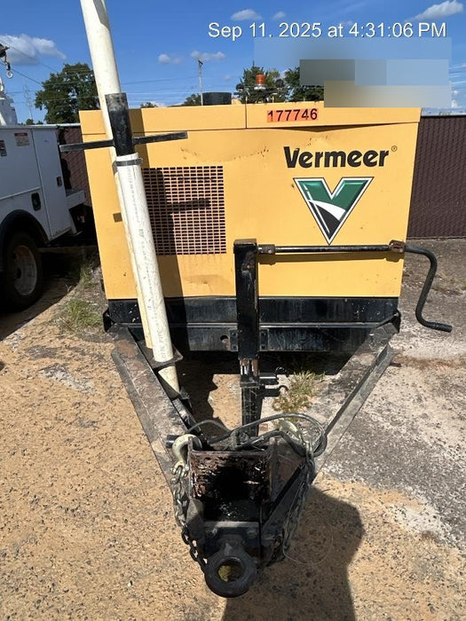 2021 VAC-TRON LP573XDT