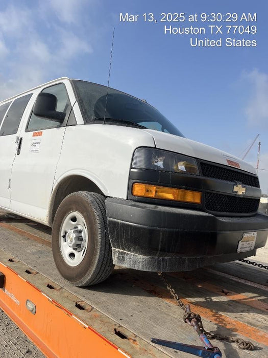 2025 CHEVROLET Express Van - Rental