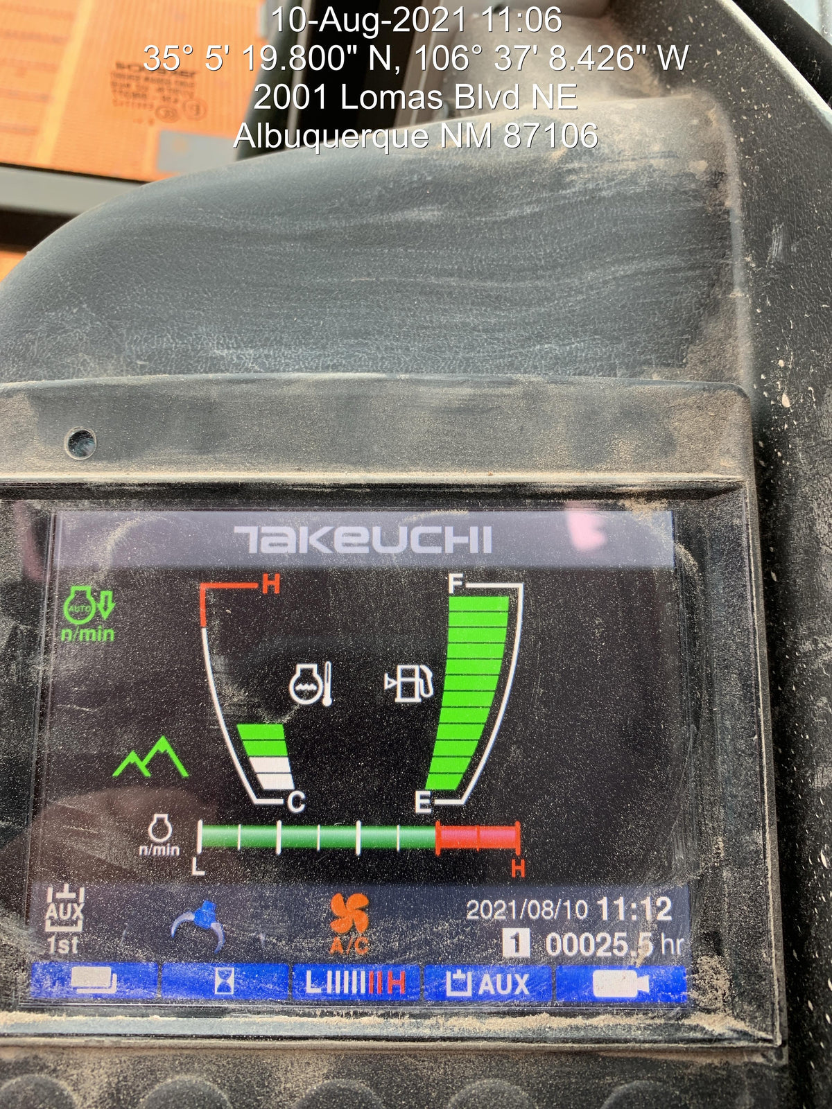 2021 TAKEUCHI TB290C