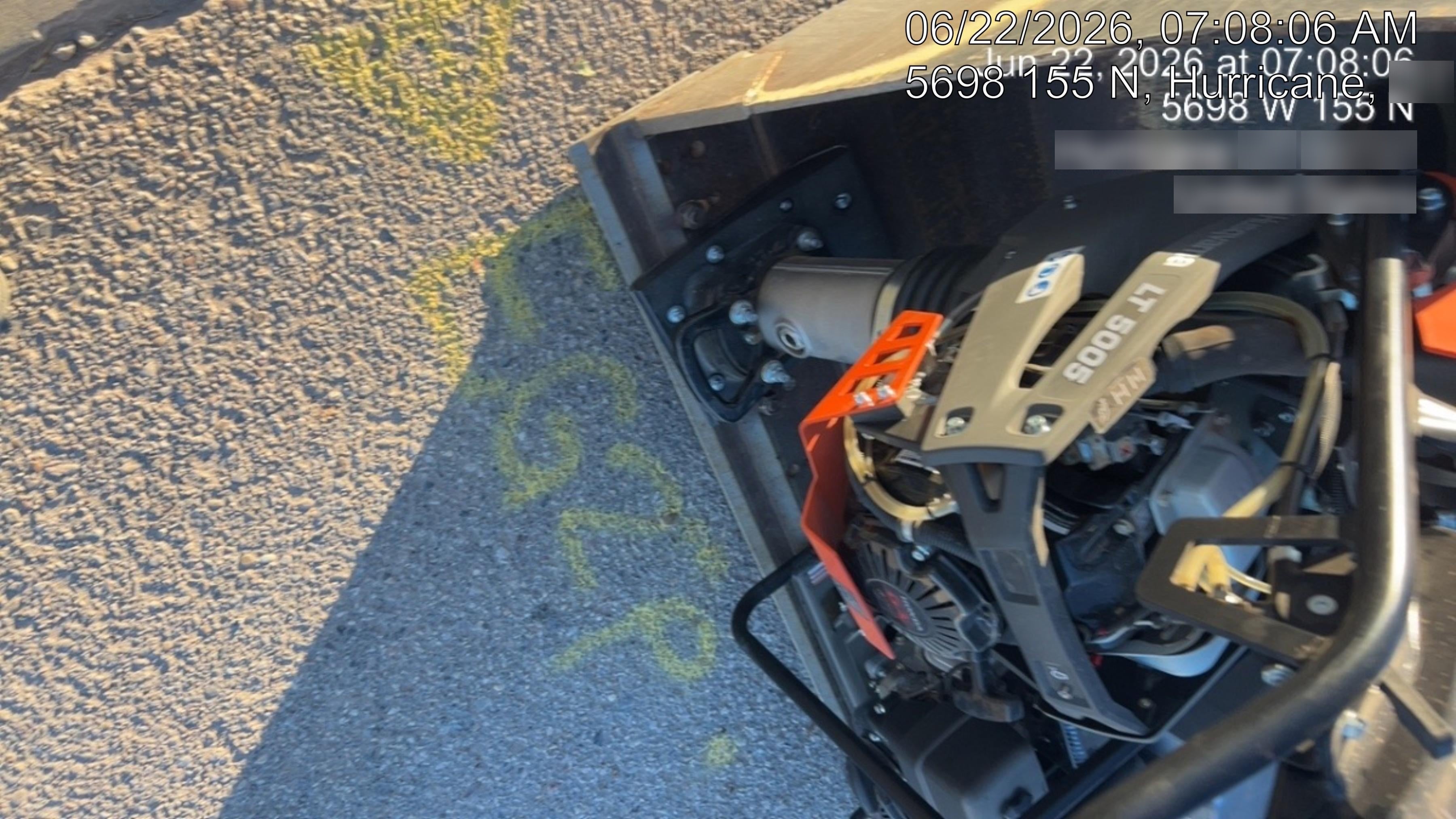2025 HUSQVARNA LT5005