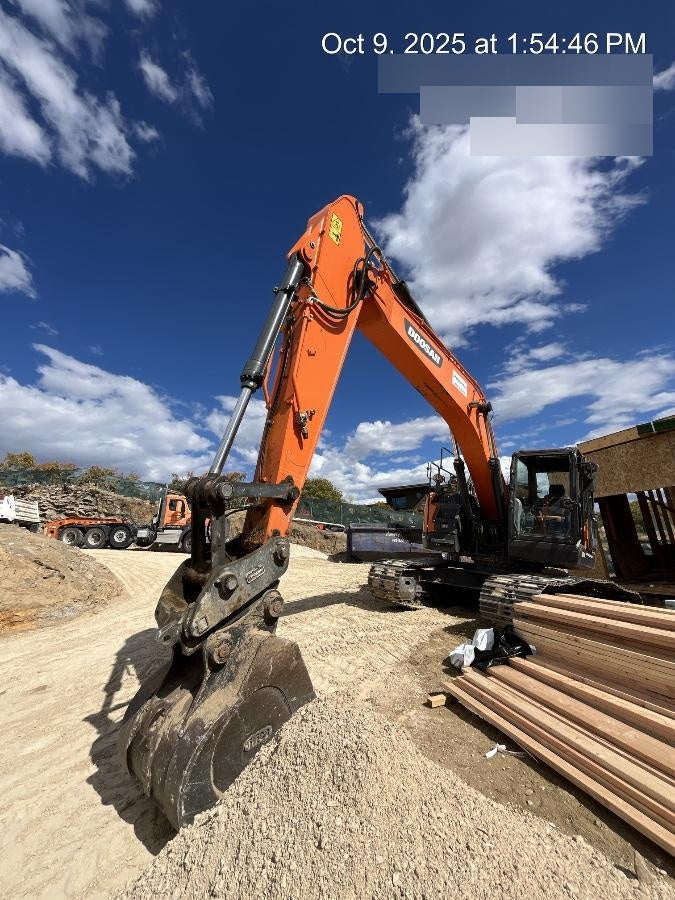 2019 DOOSAN DX235LCR-5