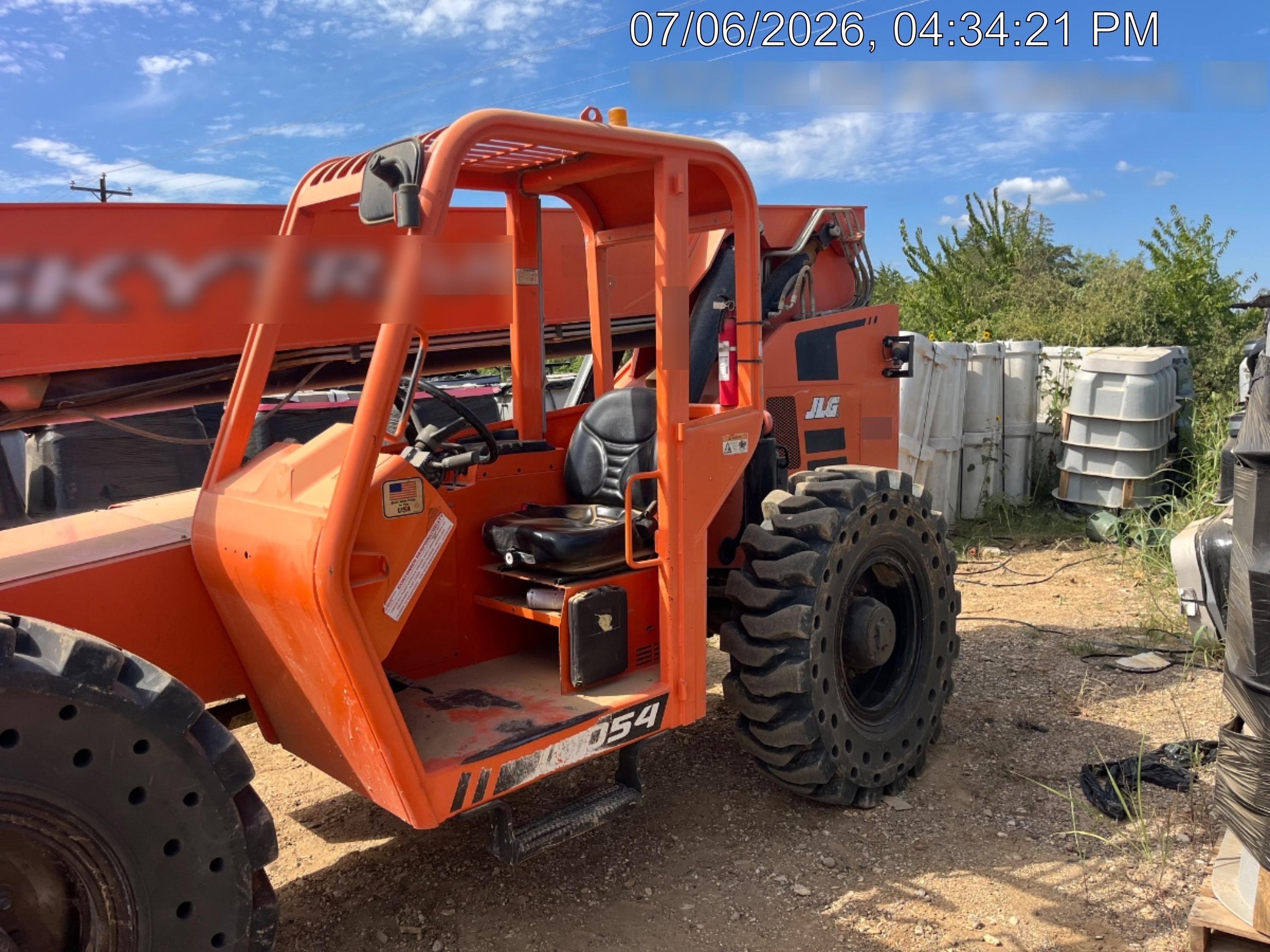 2018 Skytrak 10054 Skytrak 10054 10K Telehandler w/Open ROPS Solid Tires, LED Work Lights, Rotating Beacon, 60" Carriage/60" Forks