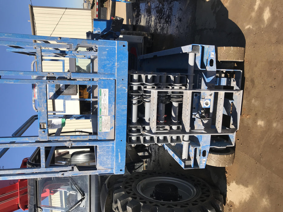 2020 Genie GS-3246 Standard, Folding full height swing gate