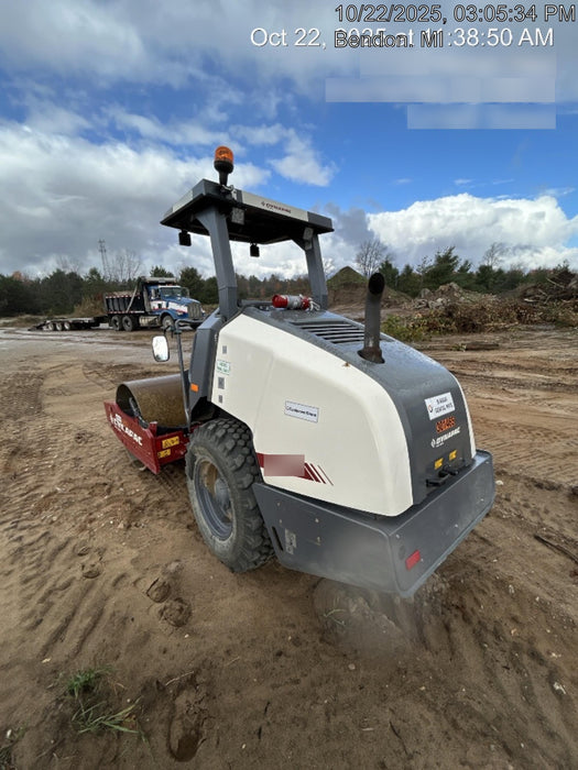 2023 DYNAPAC CA1300D