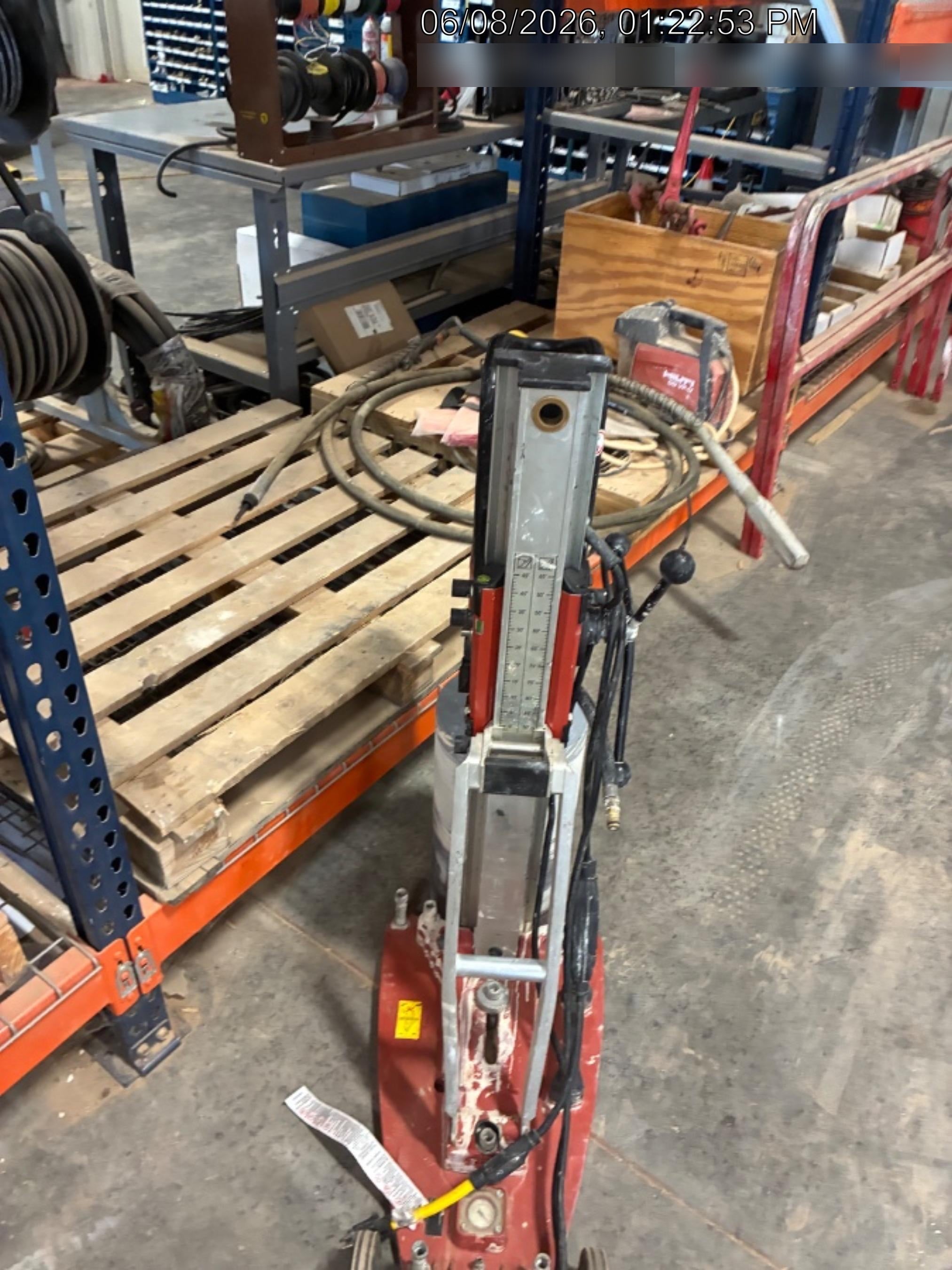 2023 HILTI DD250E