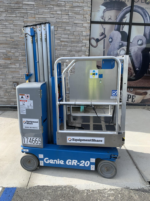 2021 GENIE GR-20
