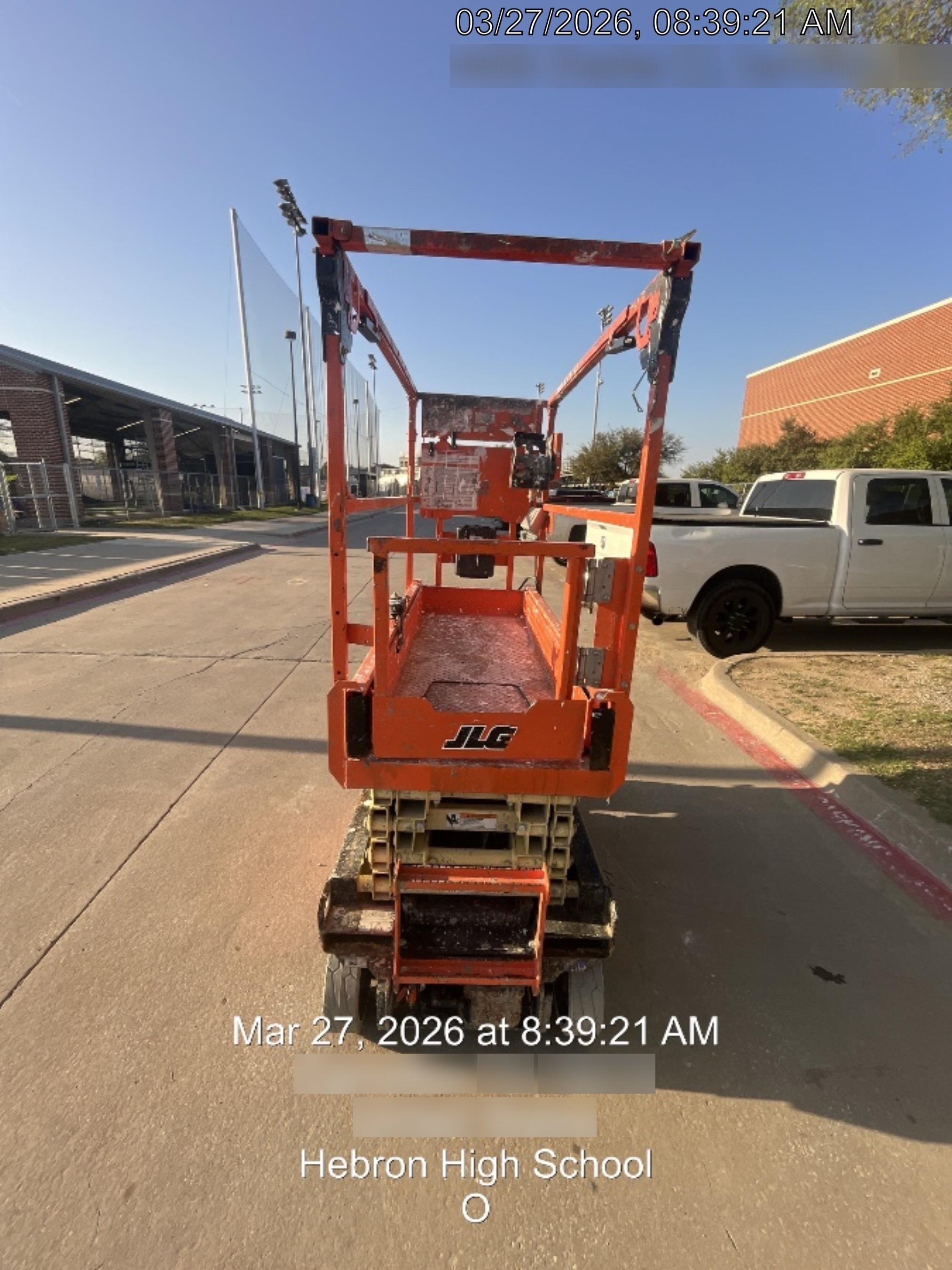 2022 JLG ES1932
