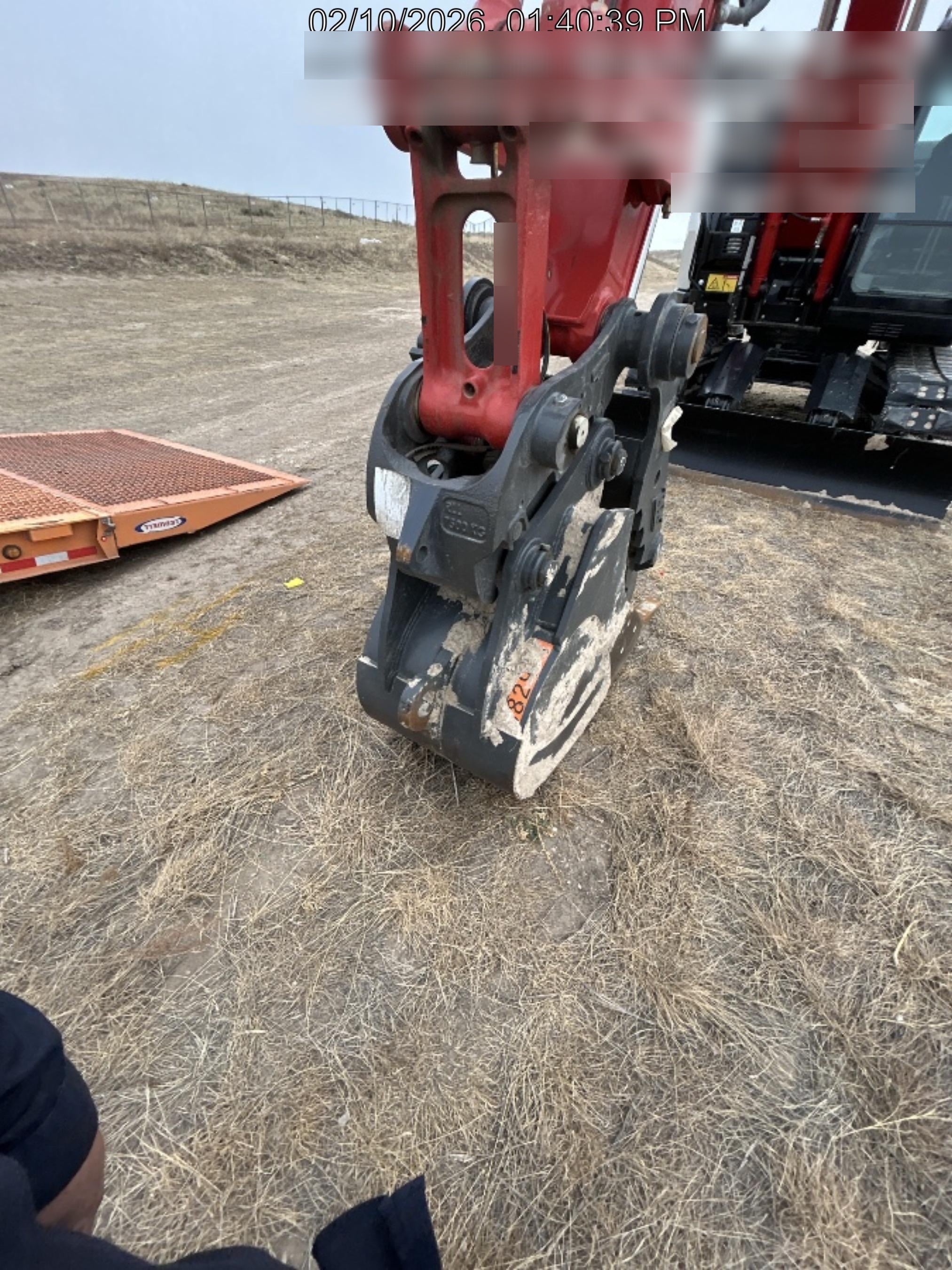 2025 LINK-BELT 24" Bucket - Link Belt