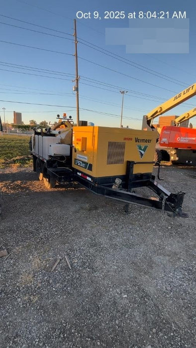 2023 Vac-Tron LP573XDT T4 Koehler Diesel Engine, 500 Gallon Debris Tank, x2 100 Gallon Water Tanks