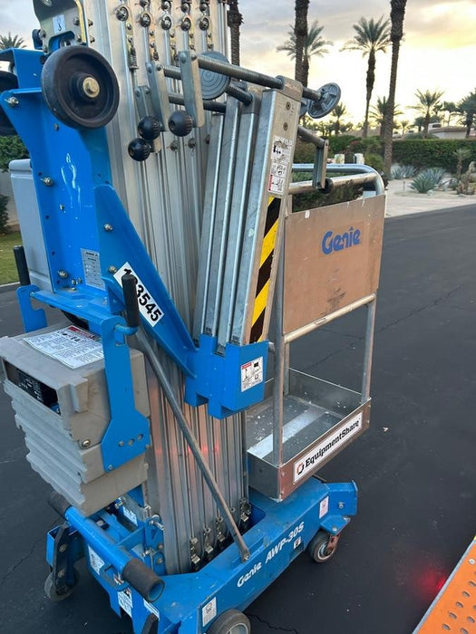 2021 GENIE AWP-30S DC