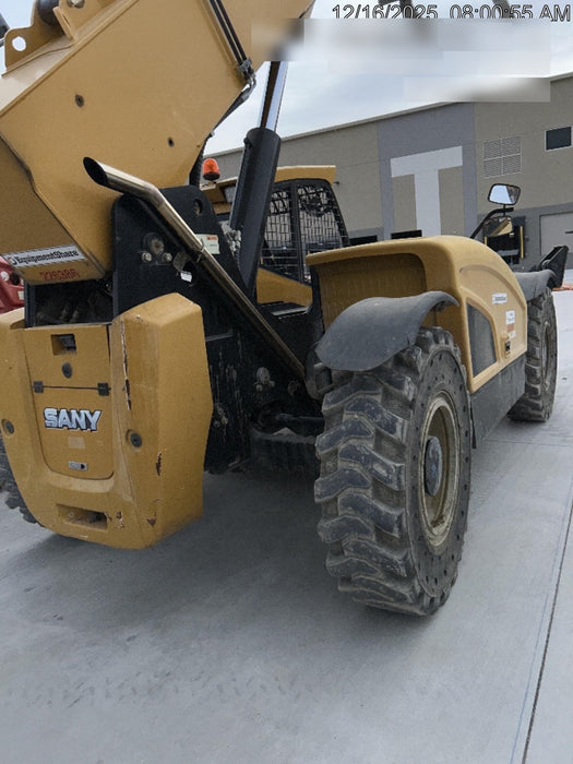 2022 SANY STH1056