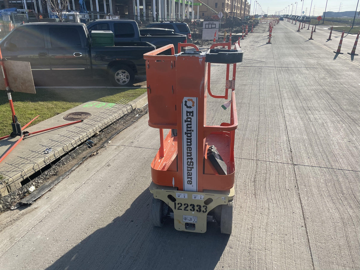 2021 JLG 1230ES