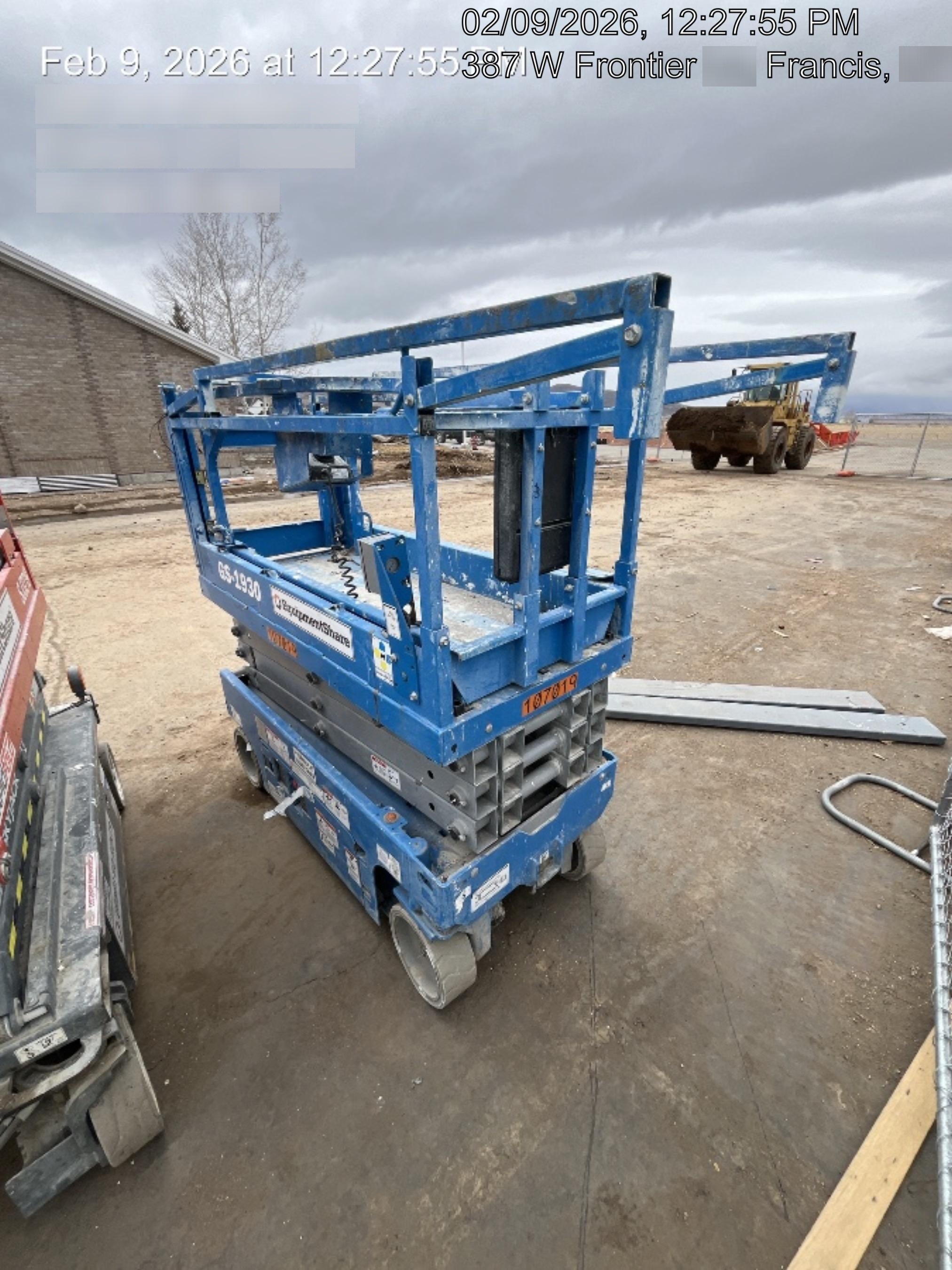 2020 Genie GS-1930 Solid Non Marking Tires, Beacon, Folding rails with half height swing gate, 800W Inverter