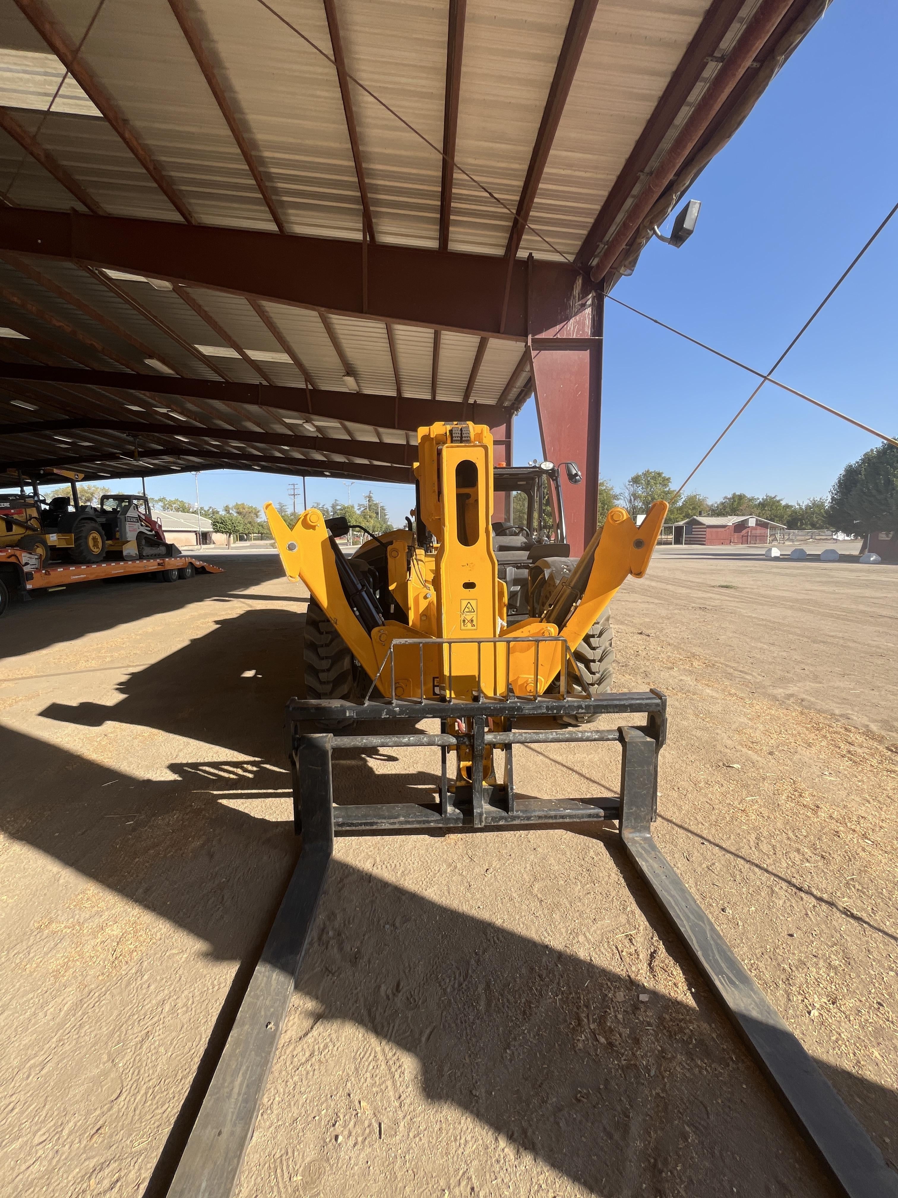 2024 JCB 512-56