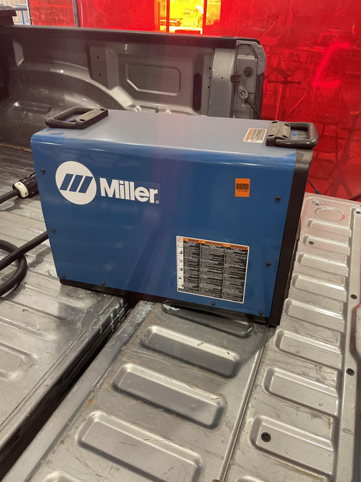 2021 MILLER ELECTRIC XMT 350