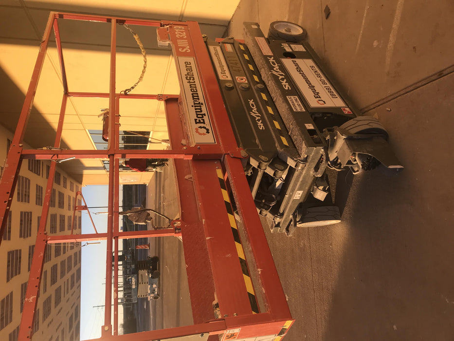 2019 Skyjack SJIII-3219 Standard Options, Trojan Batteries