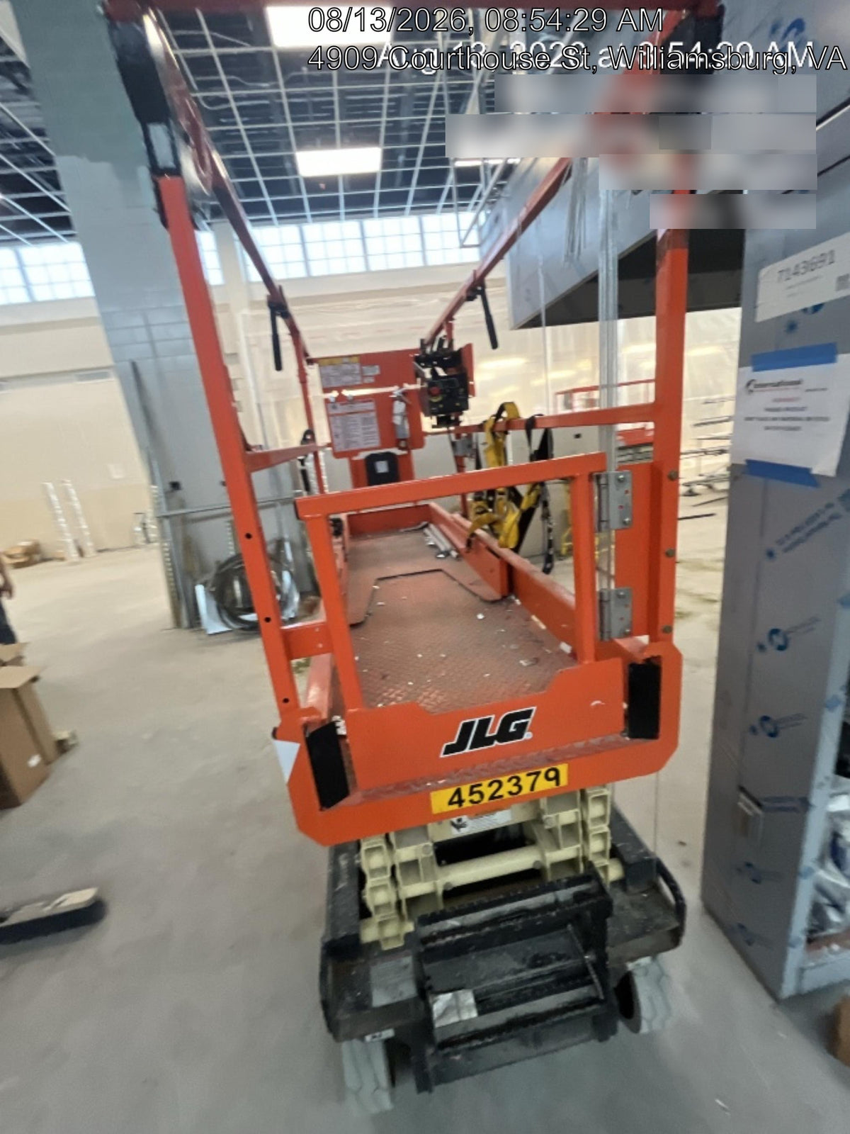 2024 JLG ES1932