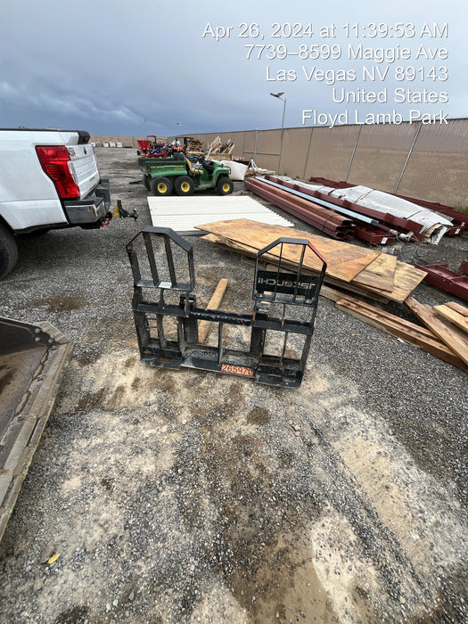 2021 TAKEUCHI 48" Pallet Forks - Takeuchi