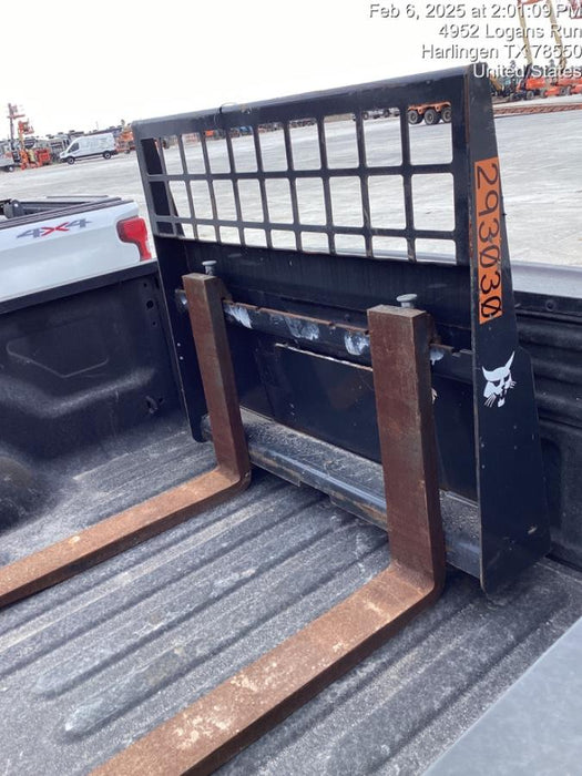 2023 BOBCAT 36" Mini Skid Steer Fork Carriage - Bobcat