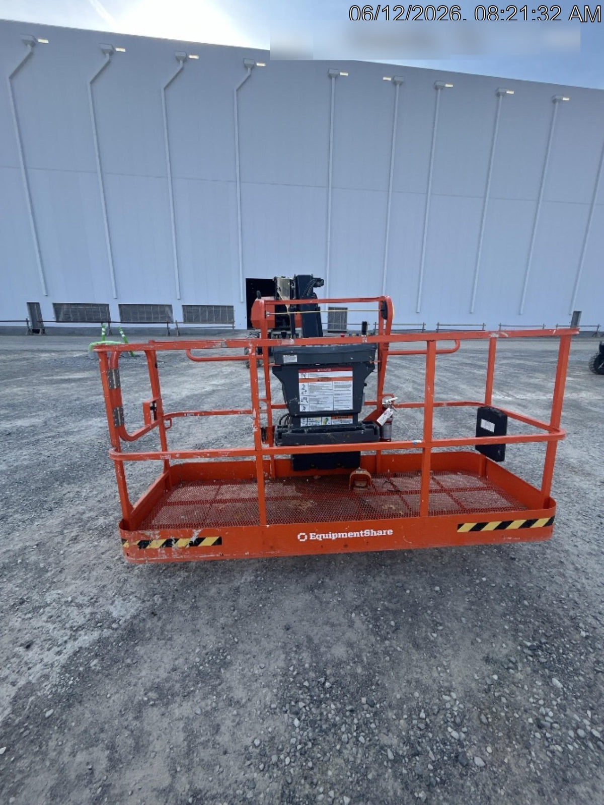 2025 JLG 860SJ