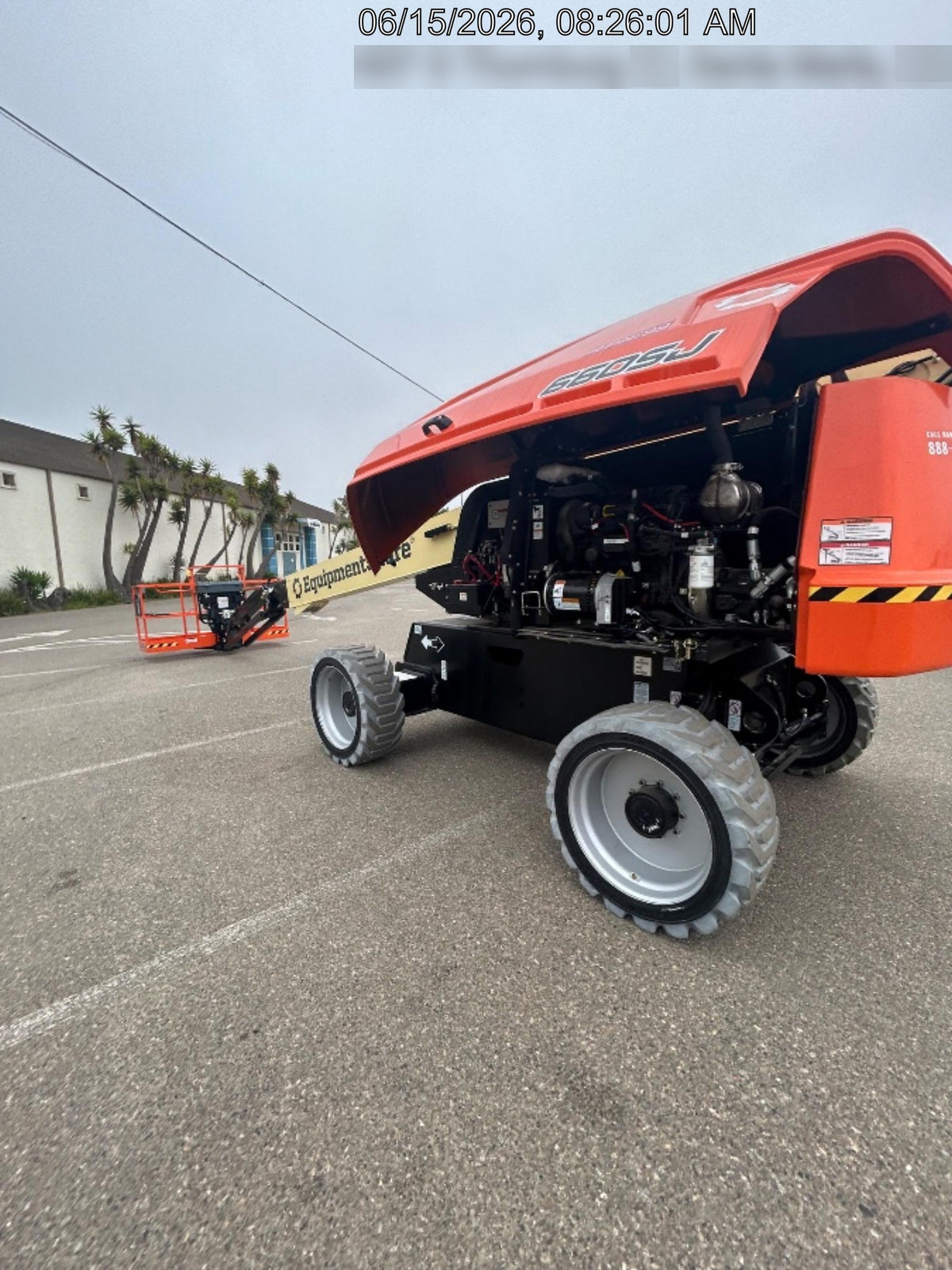 2025 JLG 660SJ