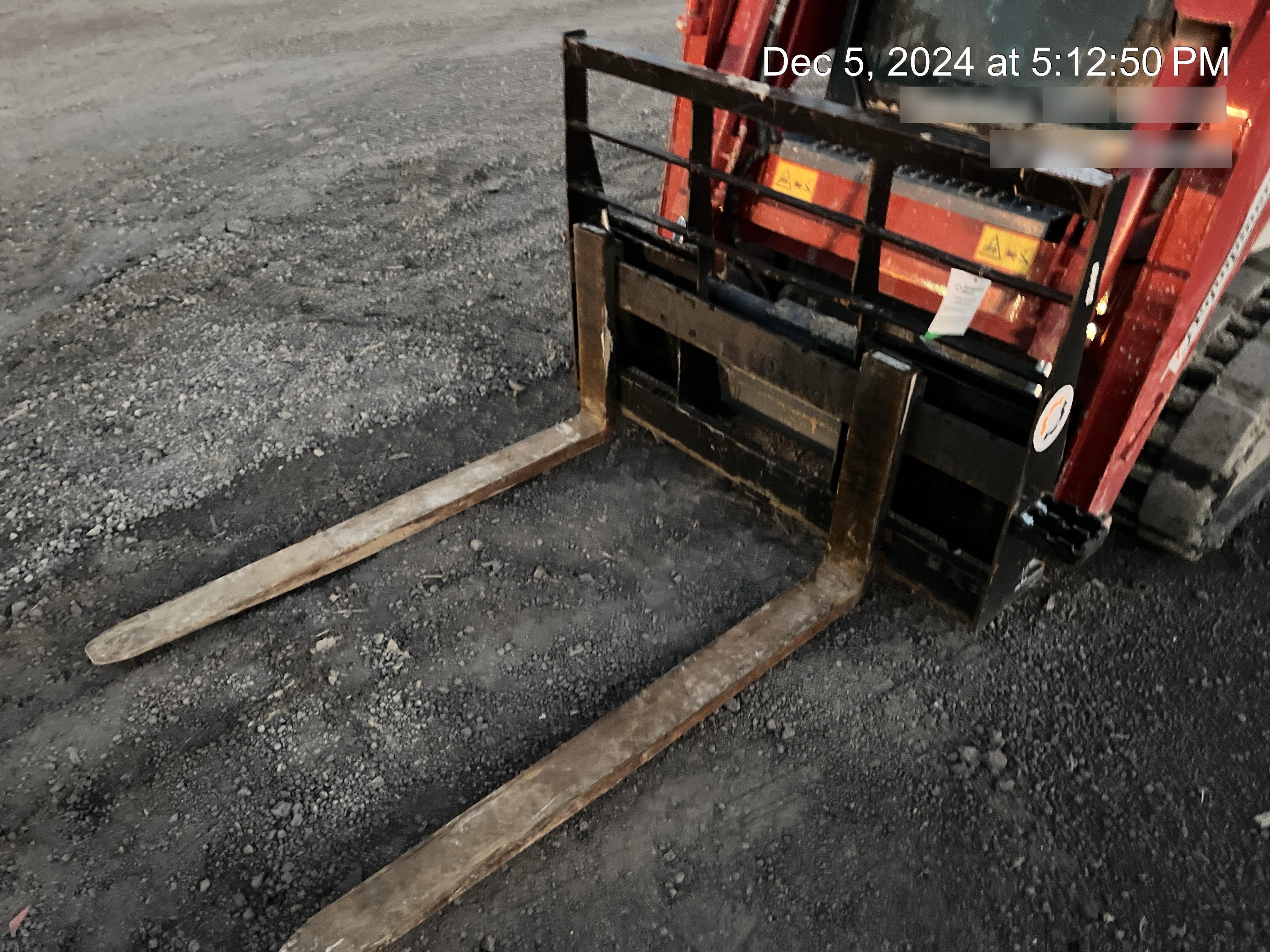 2020 PALADIN 42" Pallet Fork Assembly