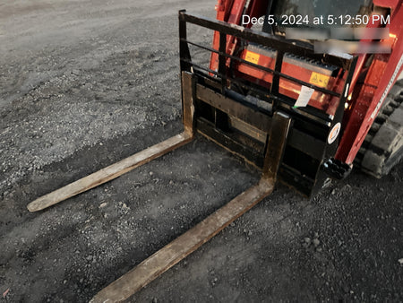 2020 PALADIN 42" Pallet Fork Assembly