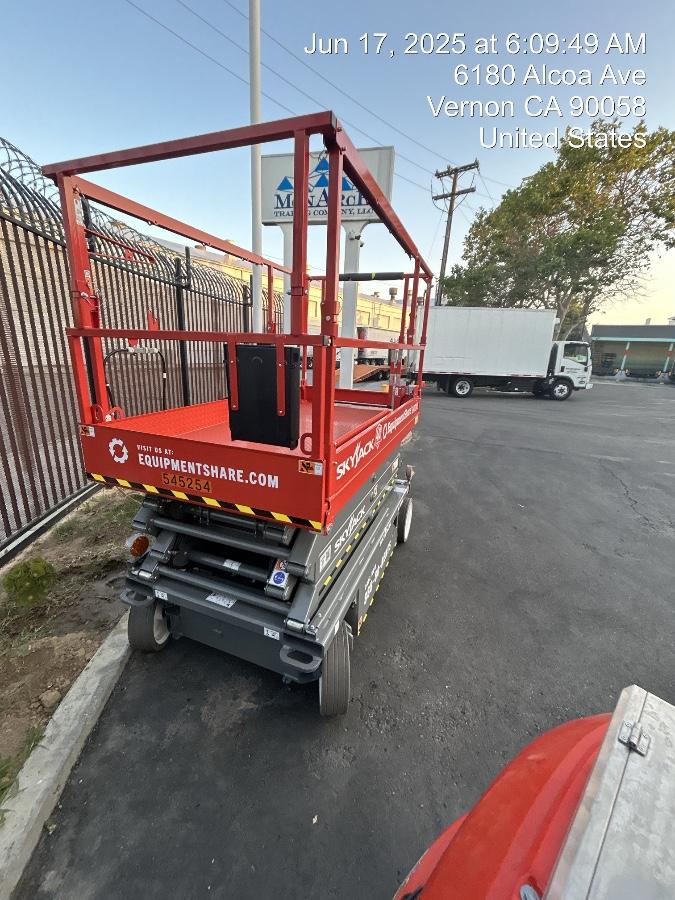 2025 SKYJACK SJ4726