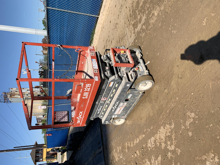 2017 Skyjack SJIII-3219 Skyjack SJ3219 w/Trojan Battery Set, Extended Warranty 5yr/5k hr