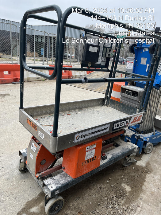 2021 JLG 1030P