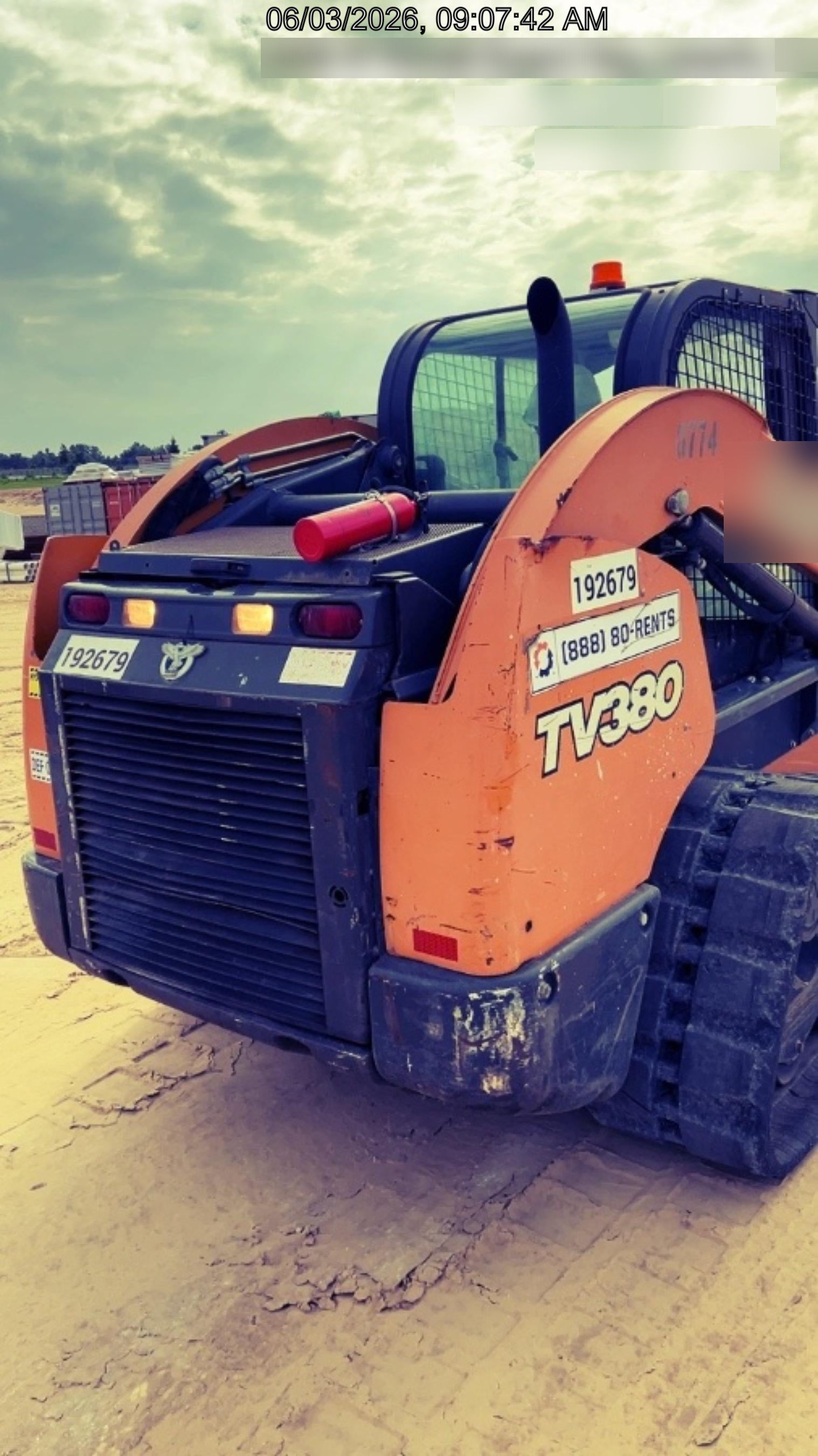 2018 CASE TV380