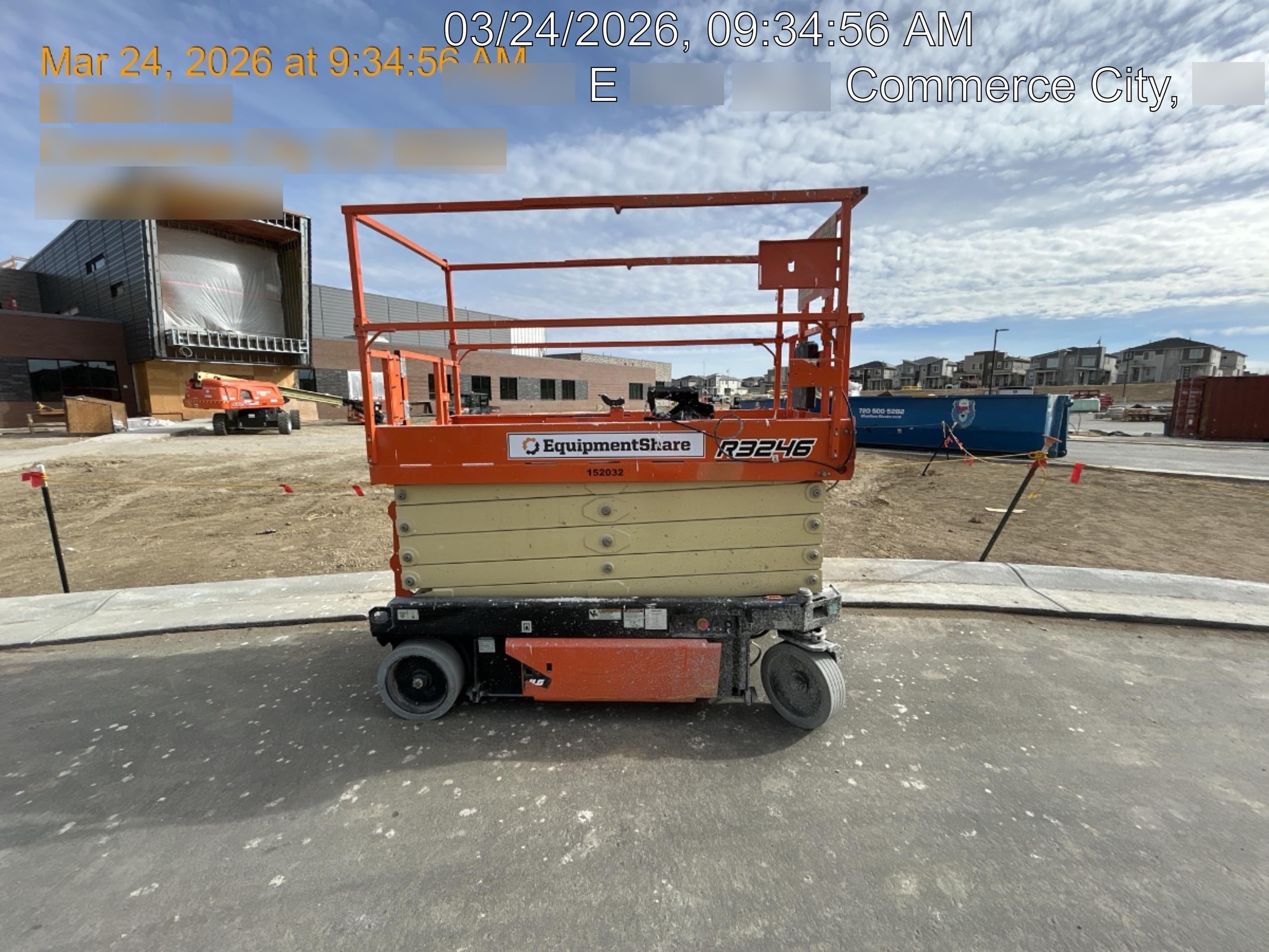 2021 JLG R3246