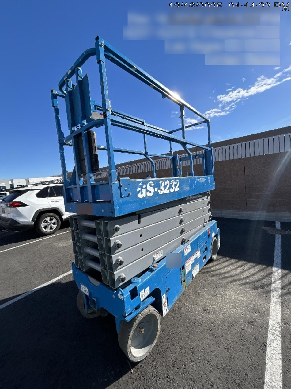 2019 Genie GS-3232 Standard Options