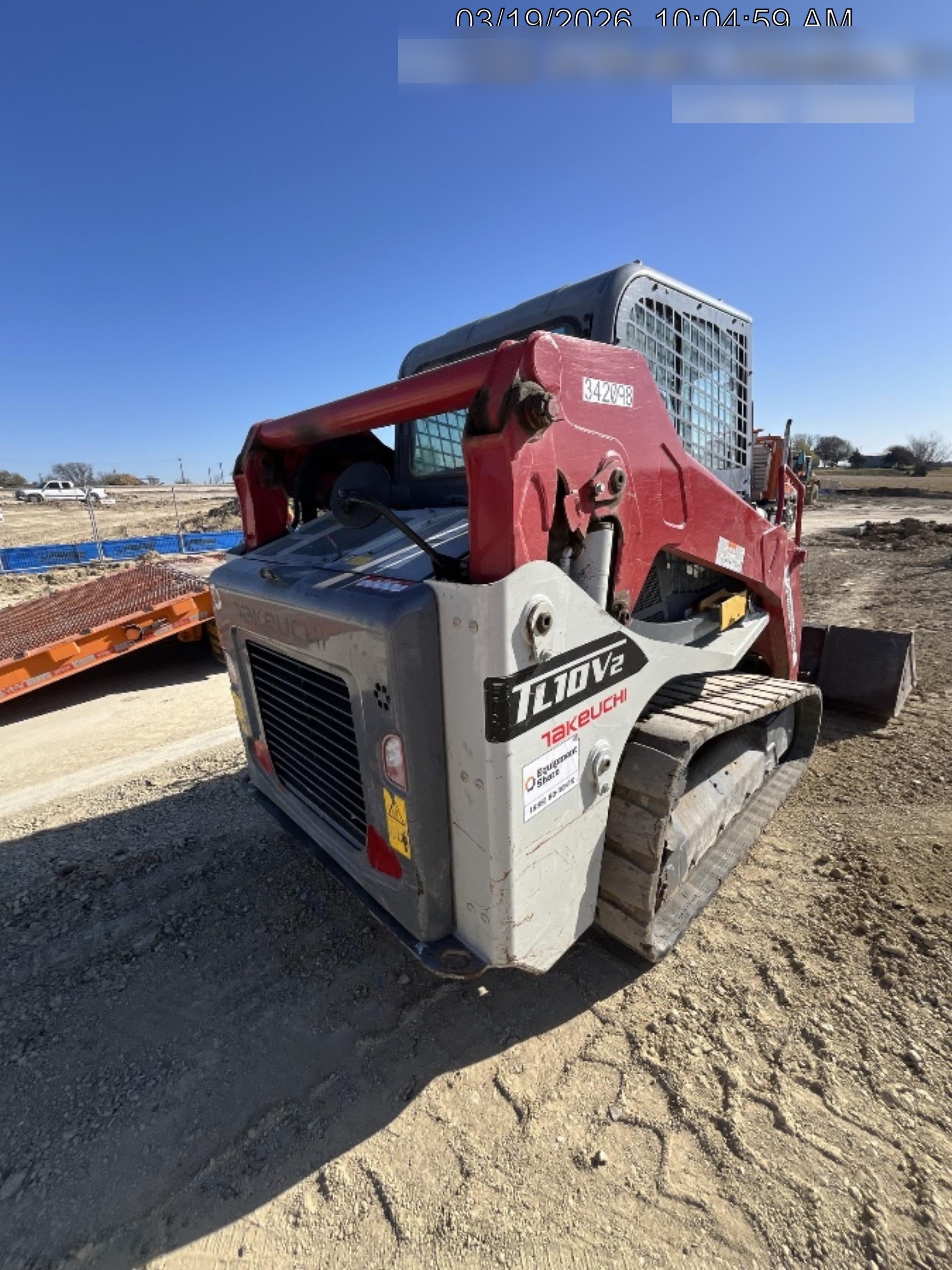2023 TAKEUCHI TL10V2-CR