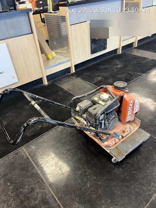 2022 Multiquip MVC88VTHW Plate Compactor, 20", w/Water Tank, Honda GX160