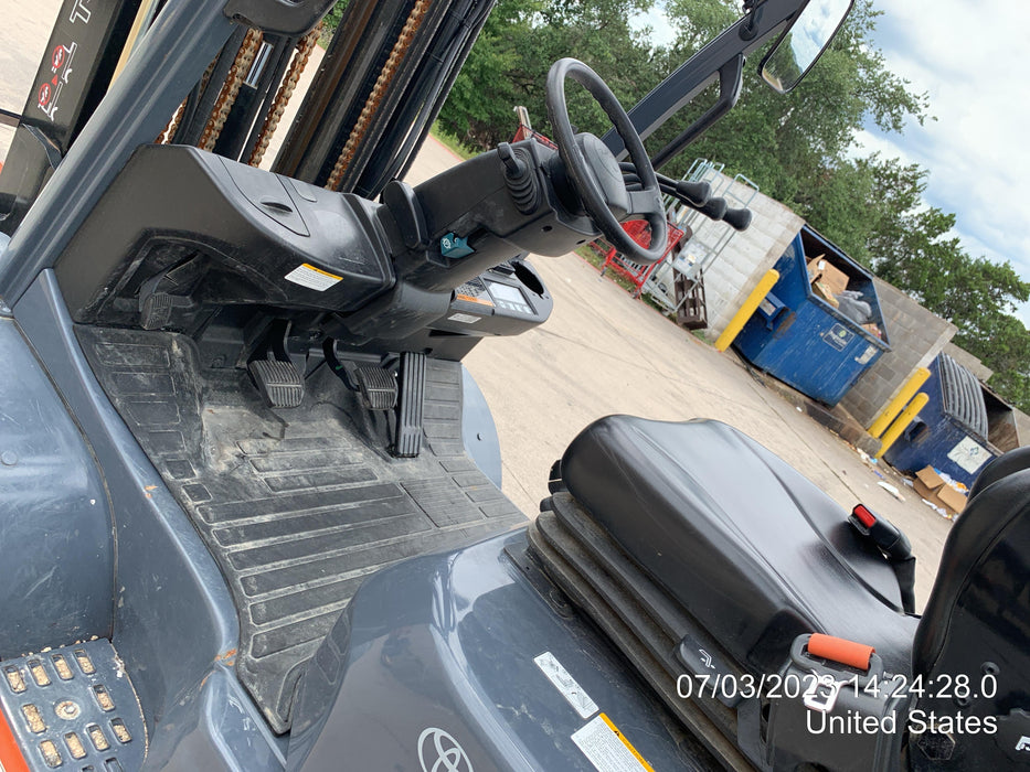 2022 TOYOTA 50-8FGU25