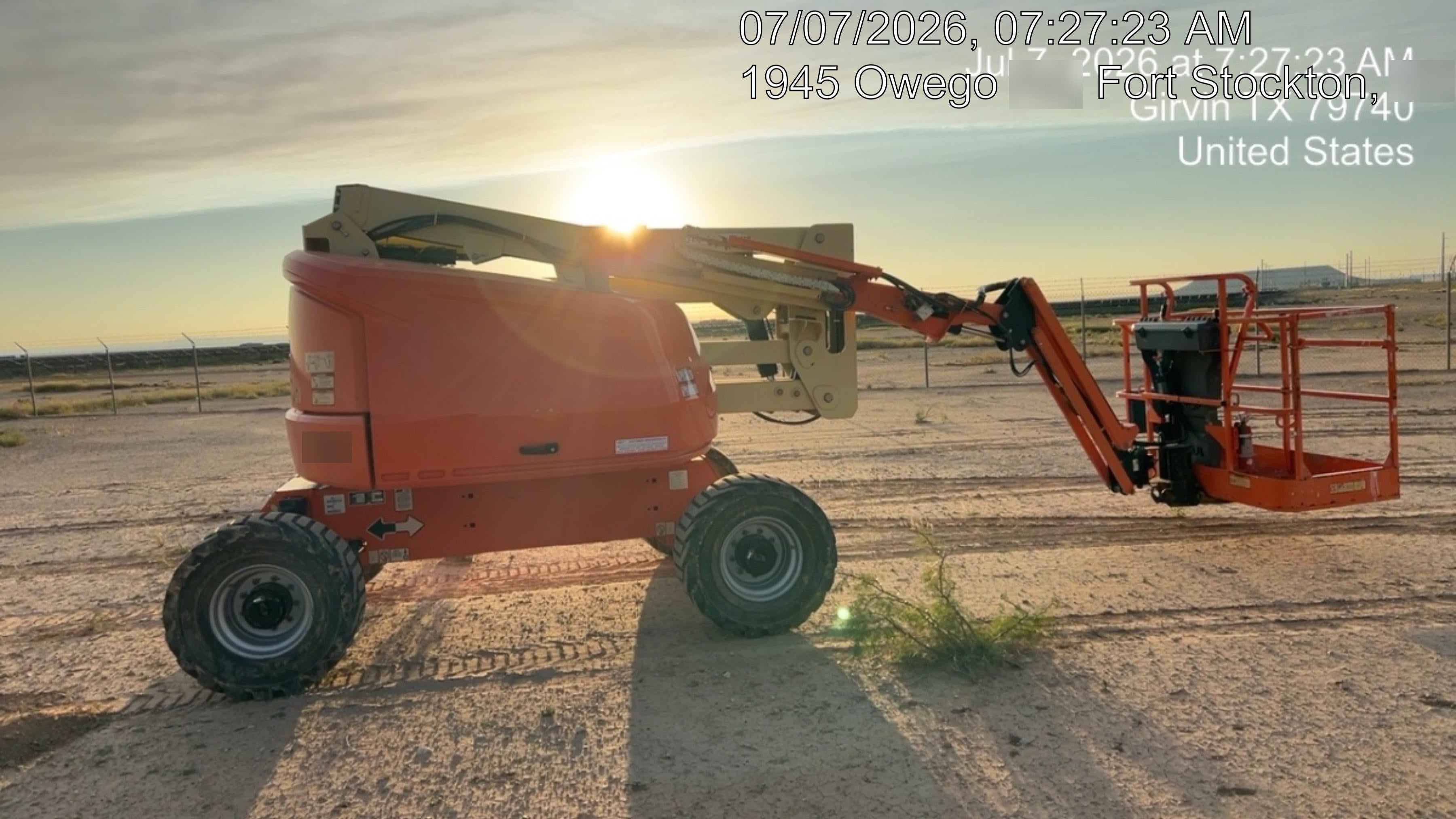 2019 JLG 450AJ