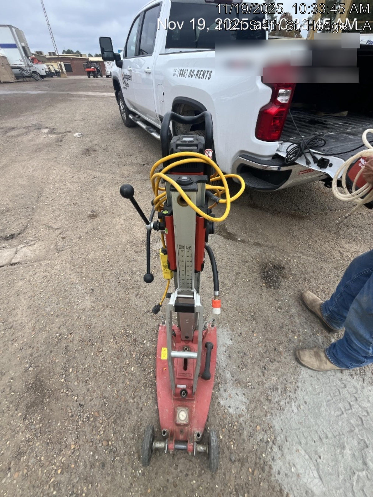 2023 HILTI DD250E