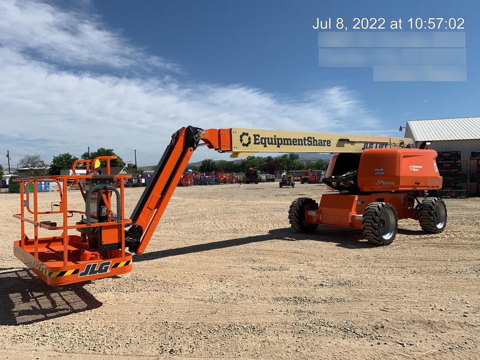 2022 JLG 660SJ