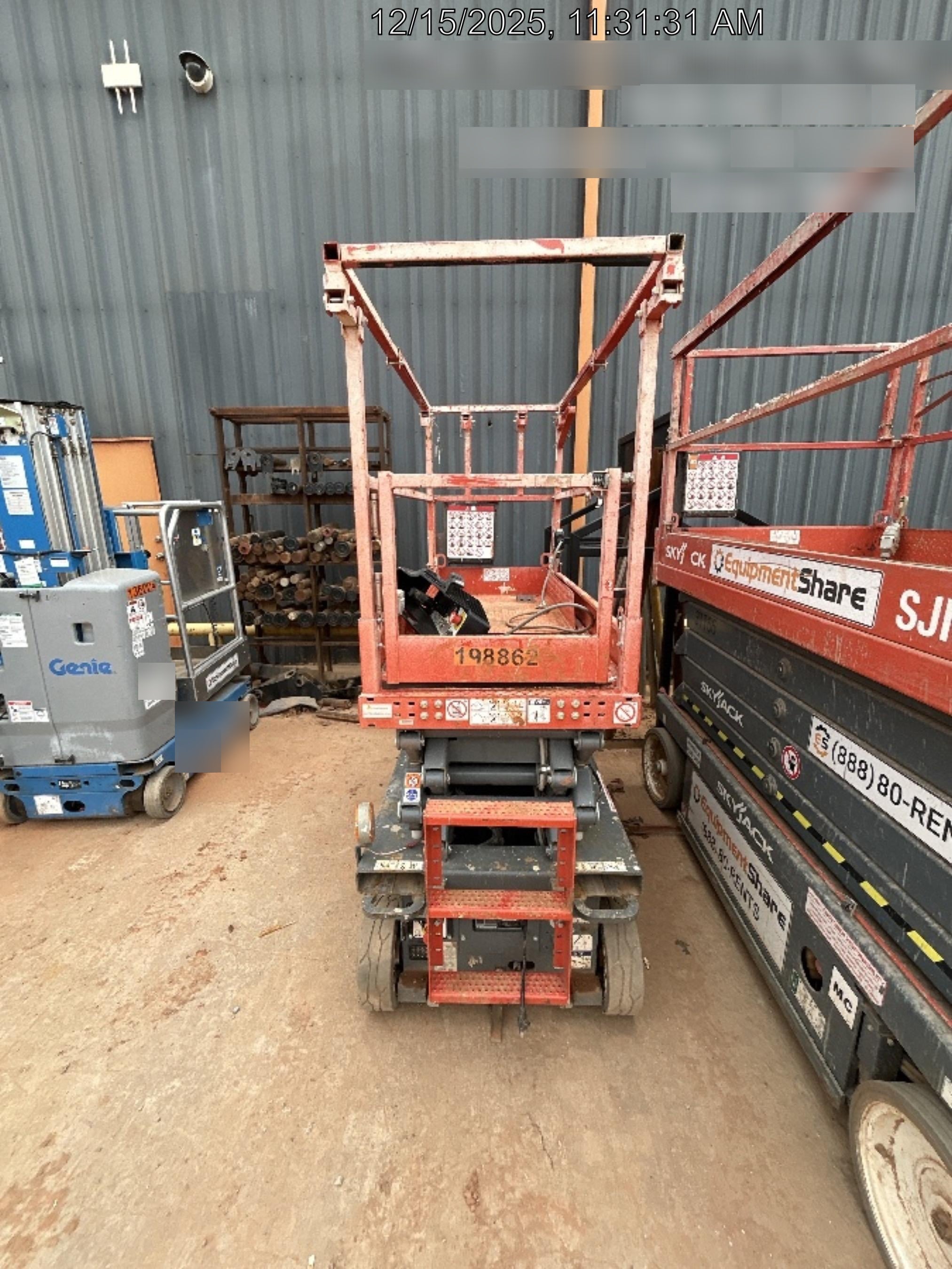 2021 SKYJACK SJ3219