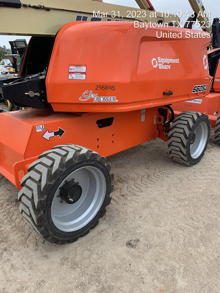 2023 JLG 660SJ