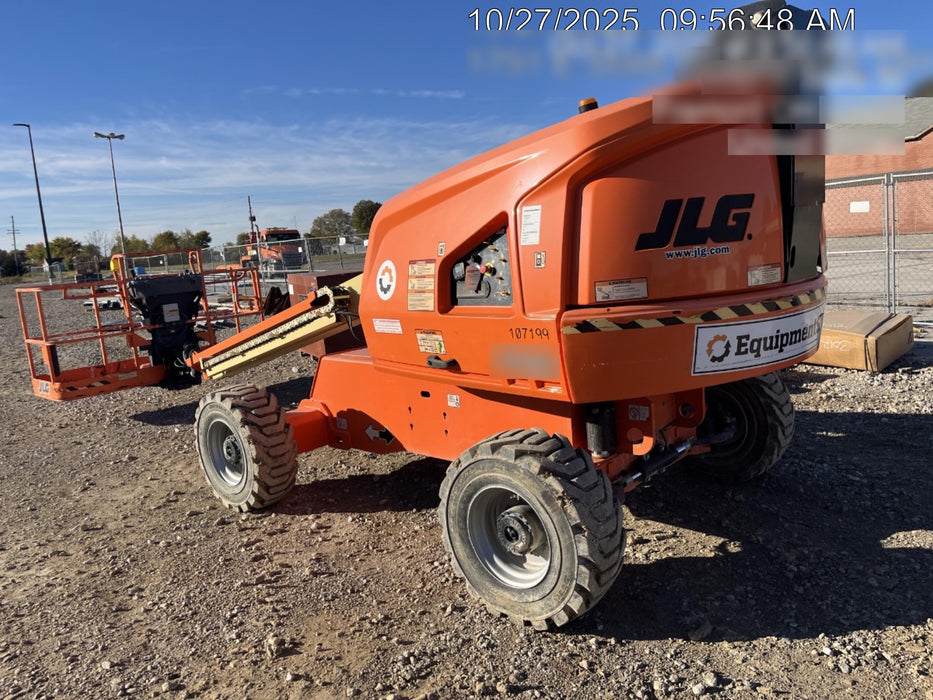 2020 JLG 400S