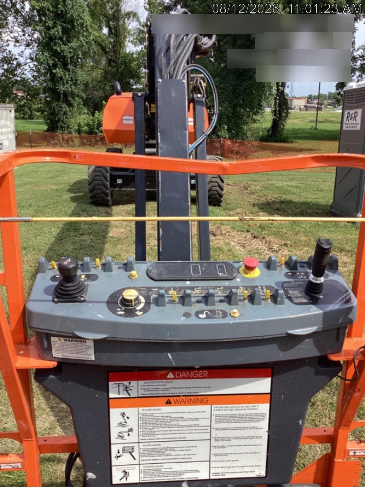2025 JLG 860SJ