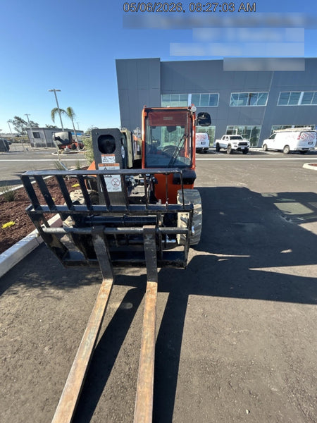 2025 JLG 519
