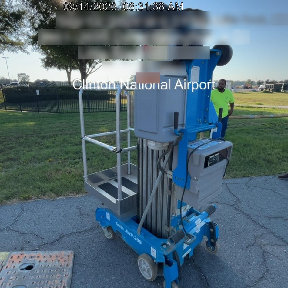 2018 GENIE AWP-30S