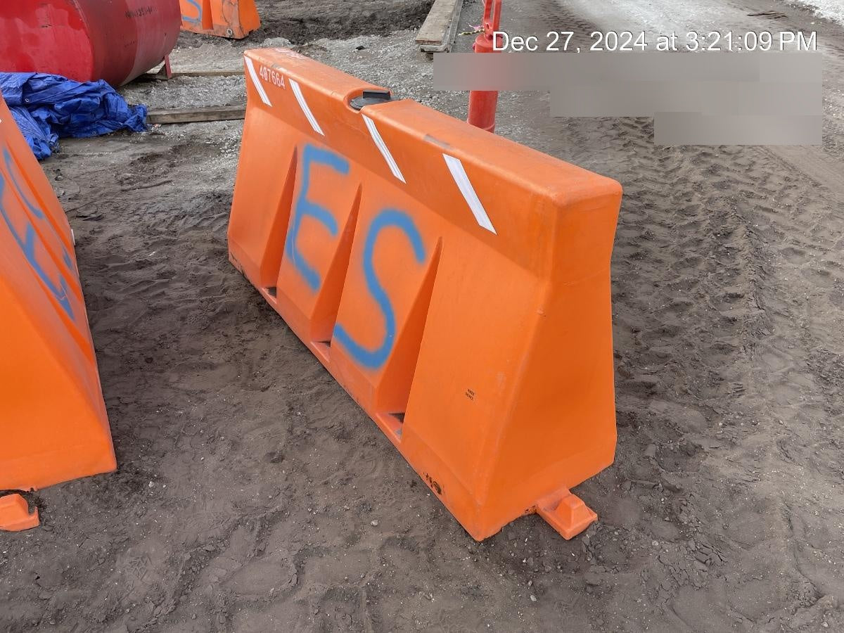 2024 ULINE H-4584